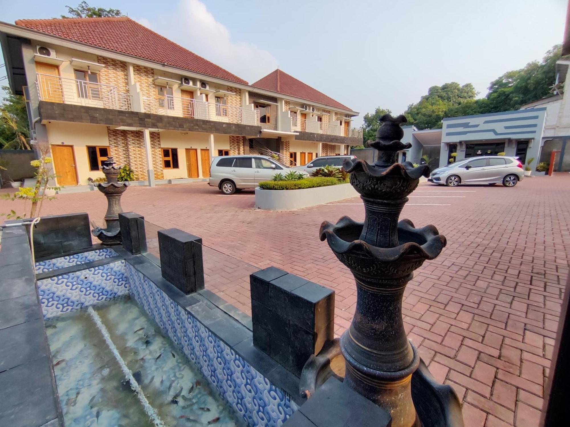 Hotel Cibening Пурвакарта Экстерьер фото
