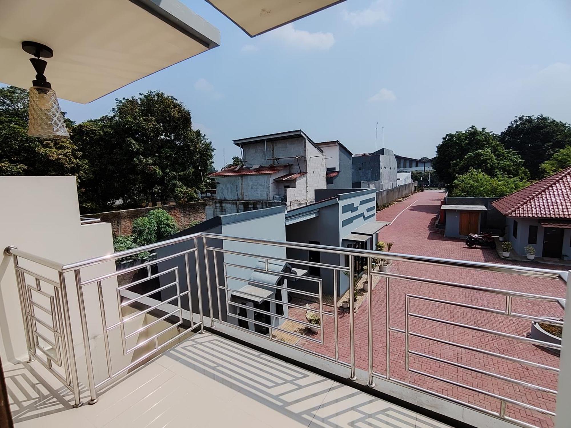 Hotel Cibening Пурвакарта Экстерьер фото